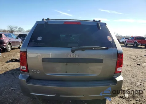 2007 Jeep Grand Cherokee Laredo z USA, uszkodzony, nr VIN 1J8GR48K67C658280